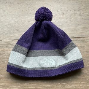 EUC Like New The North Face Winter Beanie Pompom Hat Purple Gray